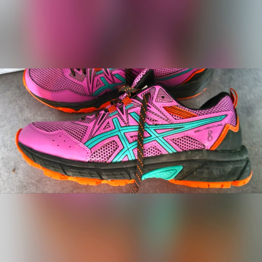 ASICS Gel Venture 8